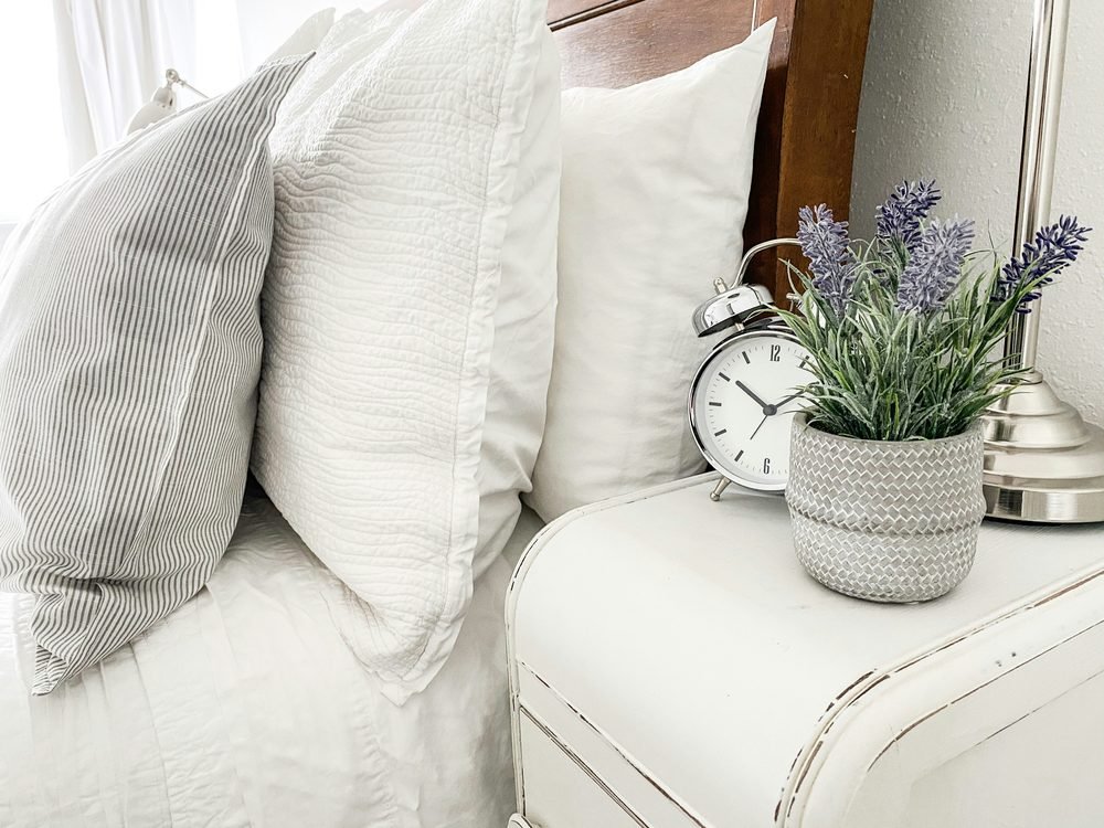 Calm bedroom with lavender for better sleep